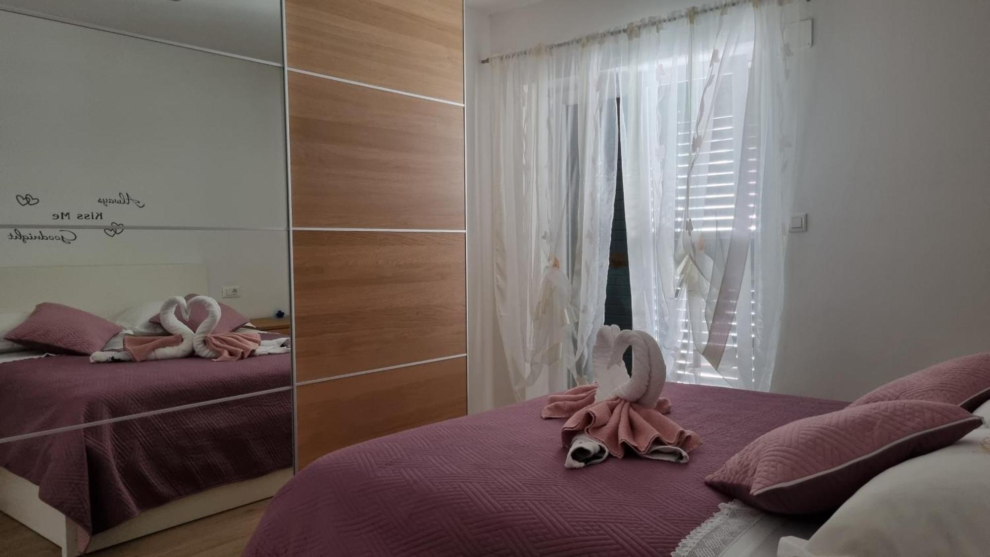 Apartment Pino Pucisca Chambre photo